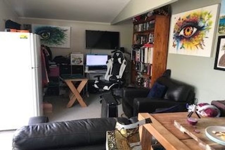 Photo of property in 61 Glenvar Road, Torbay, Auckland, 0630