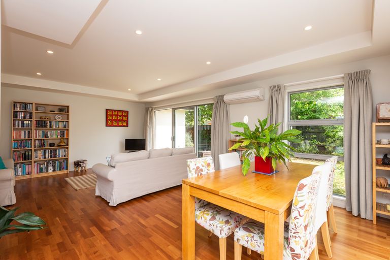 Photo of property in 101a Edgeware Road, St Albans, Christchurch, 8014