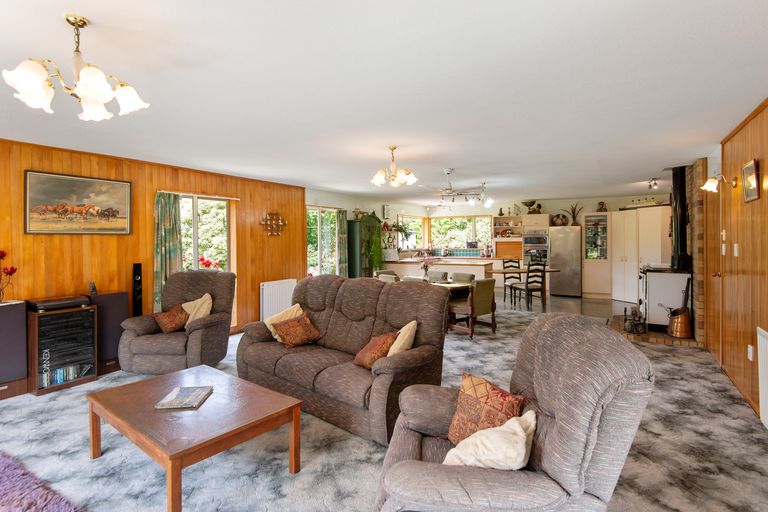 Photo of property in 25 Stephens Road, Leeston, 7682