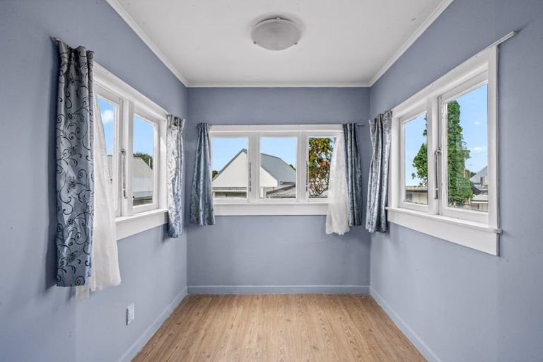 Photo of property in 1/19 Takanini Road, Takanini, 2112