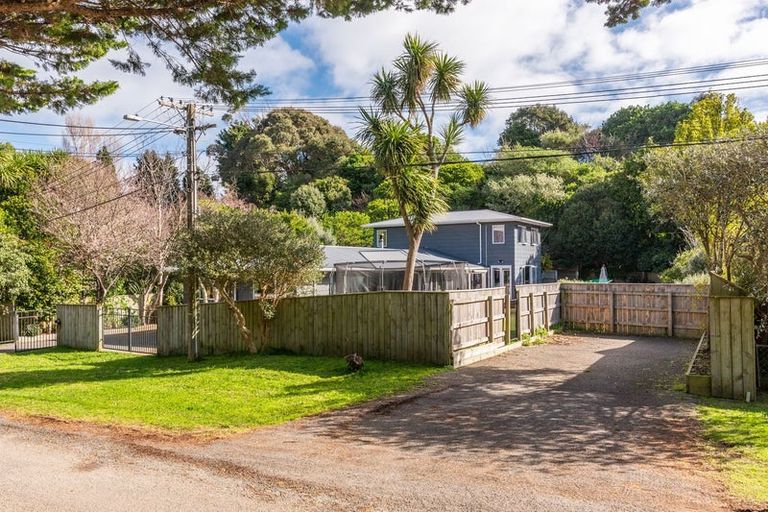 Photo of property in 20 Dell Road, Raumati South, Paraparaumu, 5032