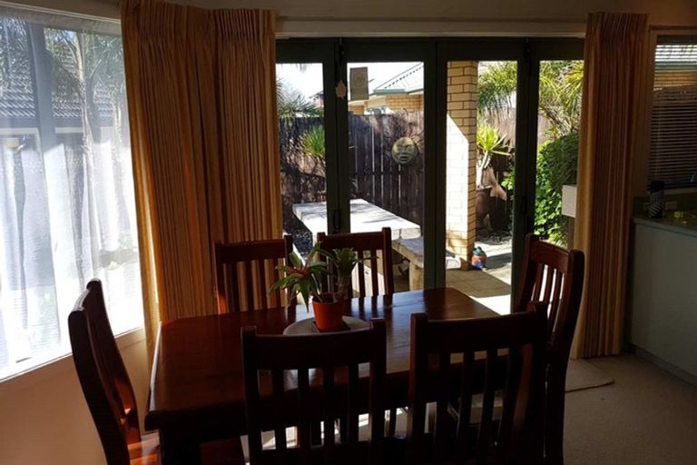 Photo of property in 7a Cloverlea Place, Pukekohe, 2120