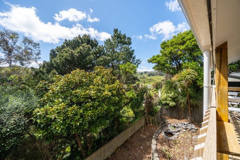 Photo of property in 5 Ashfield Grove, Churton Park, Wellington, 6037