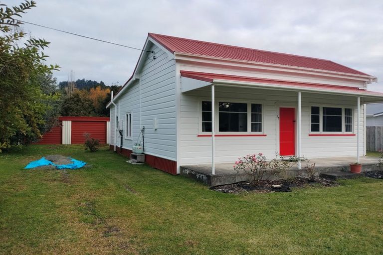 Photo of property in 19 Tumoana Street, Taumarunui, 3920