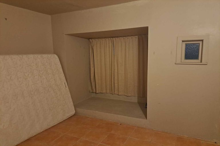 Photo of property in 158 Owhiro Bay Parade, Owhiro Bay, Wellington, 6023