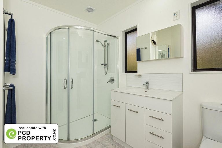 Photo of property in 6b Commins Road, Onerahi, Whangarei, 0110