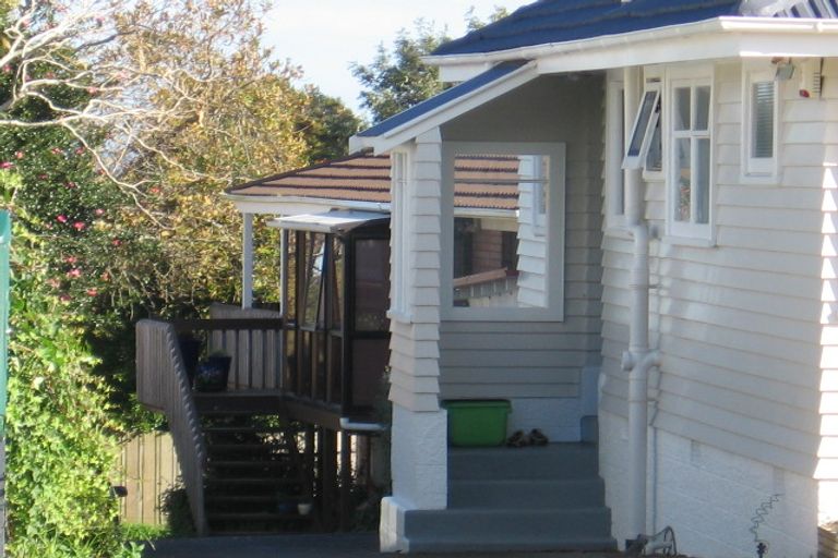 Photo of property in 30b Bleakhouse Road, Howick, Auckland, 2014