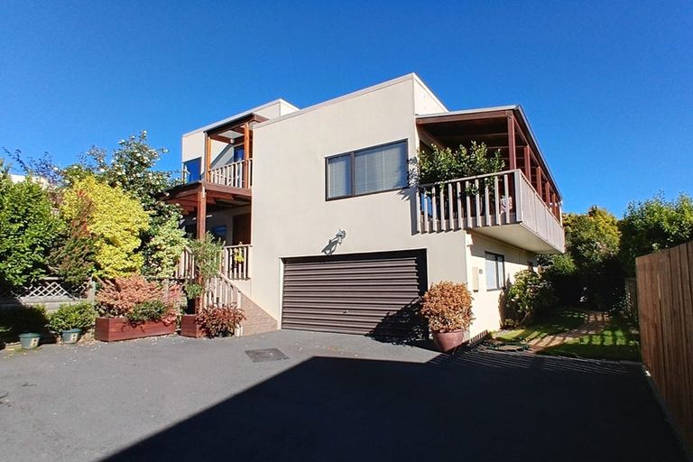 Photo of property in 135a Lake Crescent, Hamilton Lake, Hamilton, 3204