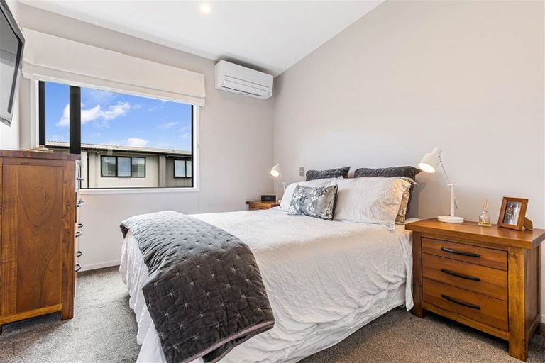 Photo of property in 16 Te Aho Matua Road, Hobsonville, Auckland, 0616