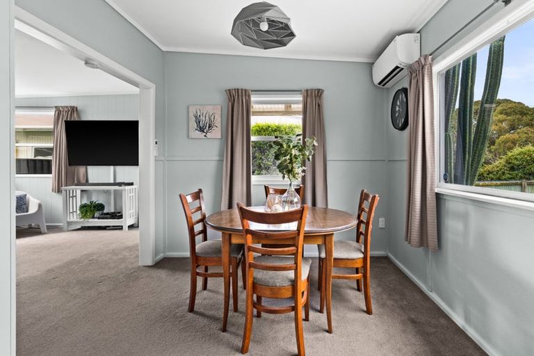 Photo of property in 292 Clifton Road, Te Awanga, 4102