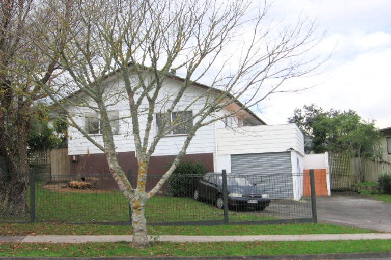 Photo of property in 4 Correa Court, Goodwood Heights, Auckland, 2105