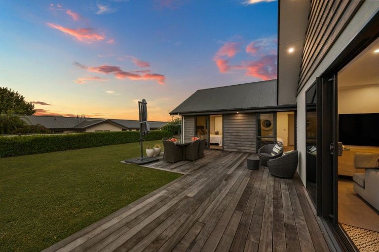 Photo of property in 11 Mcfarlane Terrace, Wanaka, 9305