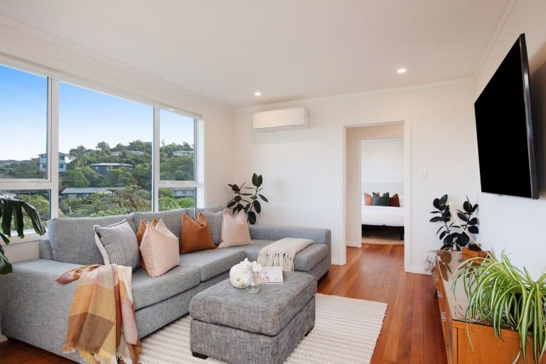 Photo of property in 79 Salford Street, Newlands, Wellington, 6037