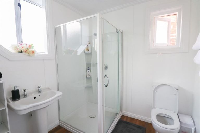 Photo of property in 5 Campbell Street, Maori Hill, Timaru, 7910