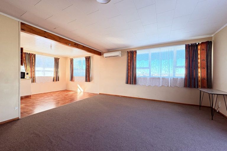 Photo of property in 12 Karaka Street, Wairoa, 4108
