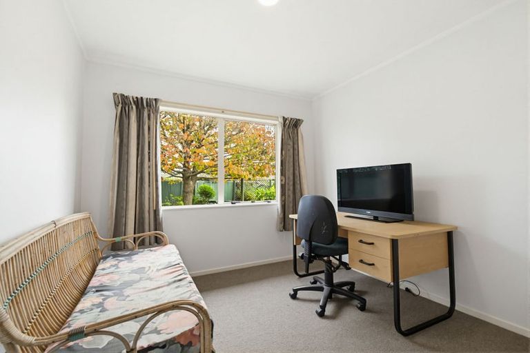 Photo of property in 1308 Jellicoe Street, Mayfair, Hastings, 4122