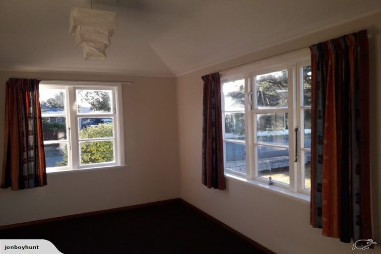 Photo of property in 35 Cumnor Terrace, Woolston, Christchurch, 8023