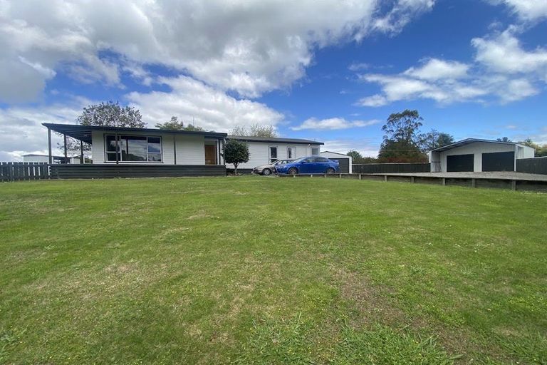 Photo of property in 2510 State Highway 2, Waipukurau, 4281