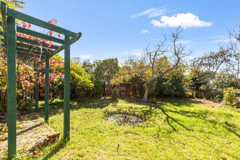 Photo of property in 41 Avenue Road, Foxton, 4814