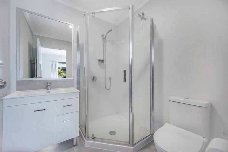 Photo of property in 99 Kuaka Drive, Takanini, 2112