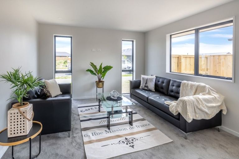 Photo of property in 68 Lady Isaac Drive, Rolleston, 7615