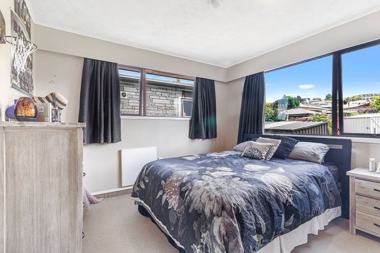 Photo of property in 1 Bata Place, Pomare, Rotorua, 3015