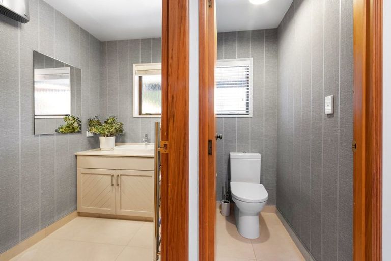 Photo of property in 323a Withells Road, Avonhead, Christchurch, 8042