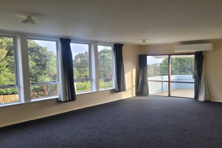 Photo of property in 19 Cook Street, Marfell, New Plymouth, 4310