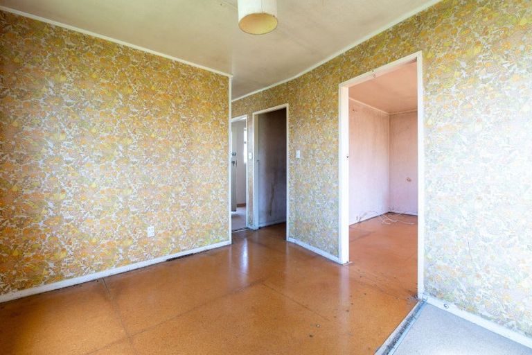 Photo of property in 7 Virgo Place, Kawaha Point, Rotorua, 3010