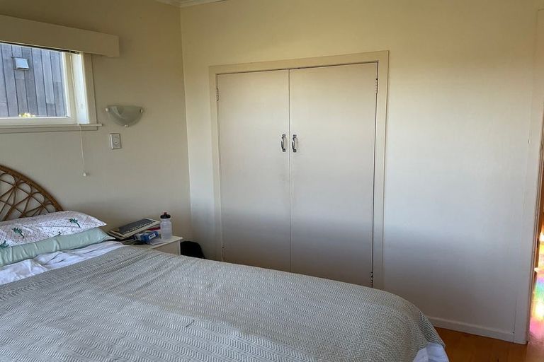 Photo of property in 13 Jellicoe Road, Murrays Bay, Auckland, 0630