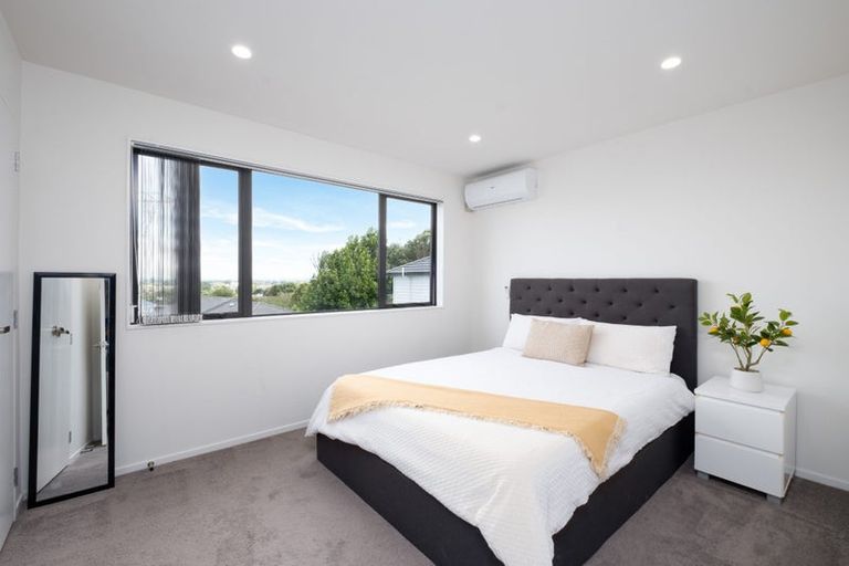 Photo of property in 42e Donegal Park Drive, Flat Bush, Auckland, 2019