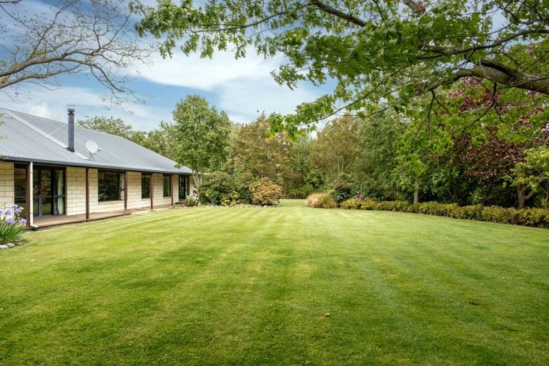 Photo of property in 82 Gartartan Road, Tinwald, Ashburton, 7774