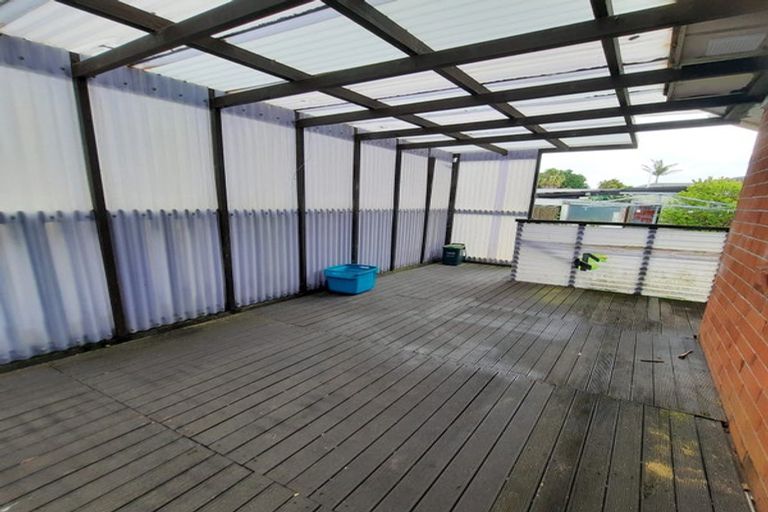Photo of property in 33 Sunnypark Avenue, Rosehill, Papakura, 2113