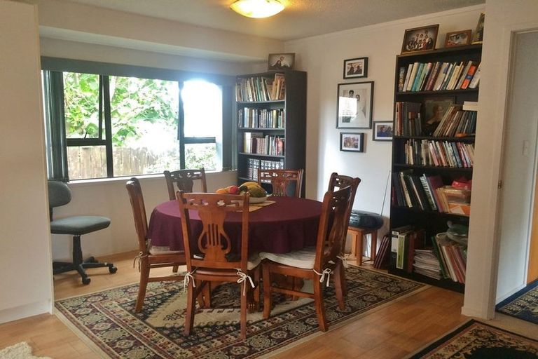 Photo of property in 11b Camden Place, Papatoetoe, Auckland, 2025