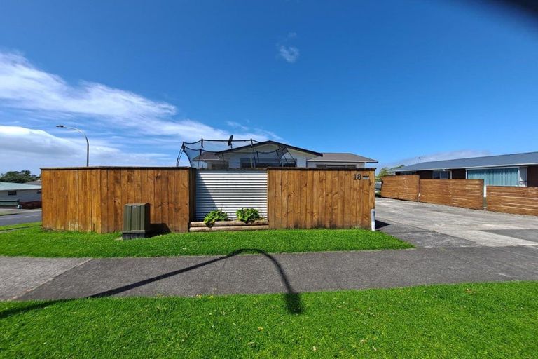 Photo of property in 18 Smeaton Road, Glenbrook, Waiuku, 2681