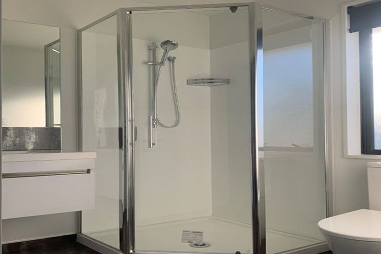 Photo of property in 74 Peverel Street, Riccarton, Christchurch, 8041