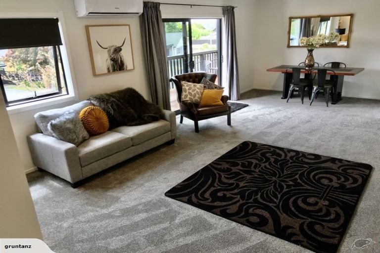 Photo of property in 39a Hetley Crescent, Taradale, Napier, 4112