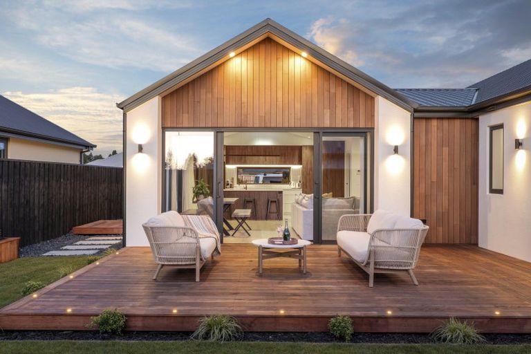 Photo of property in 8 Bamberger Way, Rangiora, 7400