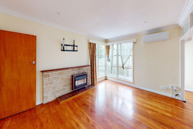 Photo of property in 15 Sheffield Street, Awapuni, Palmerston North, 4412