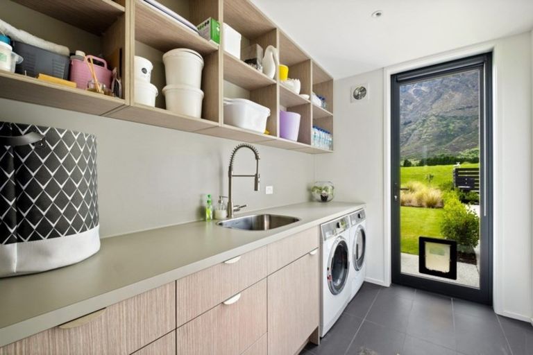 Photo of property in 44 Mckellar Drive, Jacks Point, Queenstown, 9371