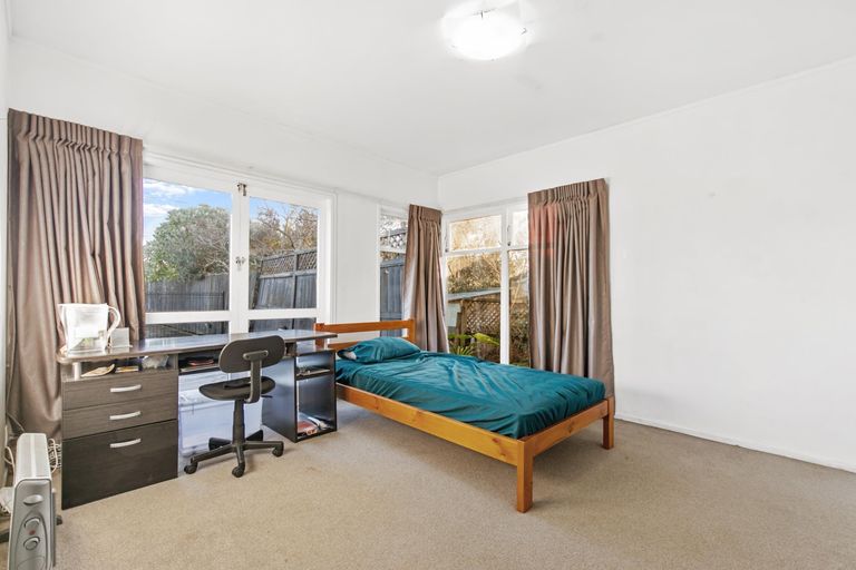 Photo of property in 44b Edgeworth Road, Glenfield, Auckland, 0629
