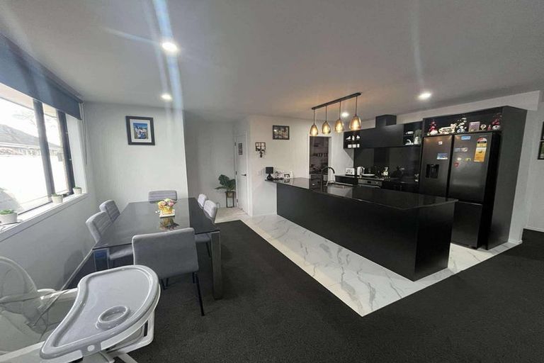 Photo of property in 14a Rutland Street, Levin, 5510