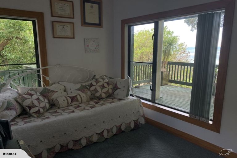 Photo of property in 264 Thames Coast Sh25 Road, Thornton Bay, Thames, 3575