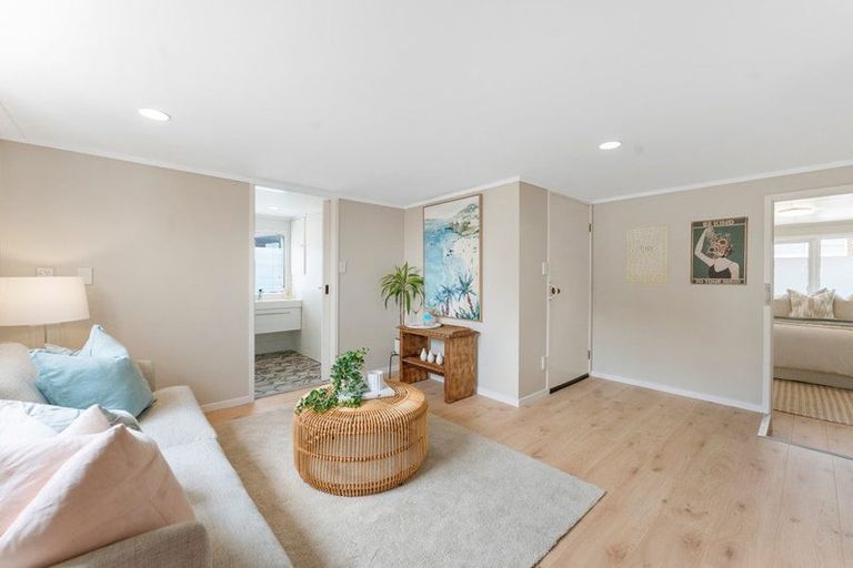 Photo of property in 35 Kitchener Road, Takapuna, Auckland, 0622