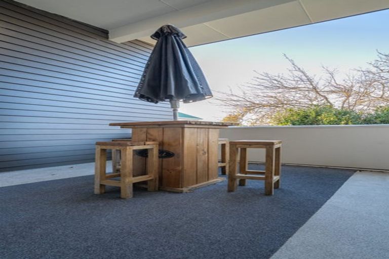 Photo of property in 4/19 Edgecumbe Street, Whitiora, Hamilton, 3200