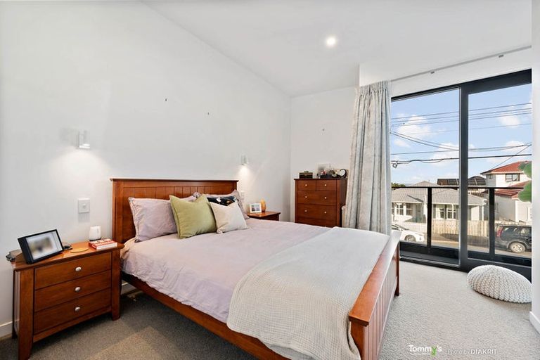 Photo of property in 20u3 Trent Street, Island Bay, Wellington, 6023