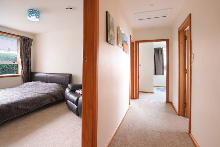 Photo of property in 24 Kent Lodge Avenue, Avonhead, Christchurch, 8042