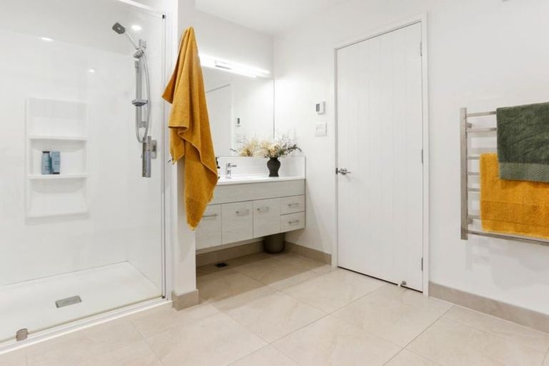 Photo of property in 112 Squadron Drive, Hobsonville, Auckland, 0616