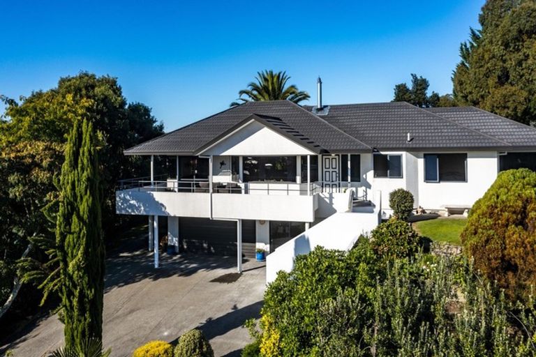 Photo of property in 37 Hetley Crescent, Taradale, Napier, 4112