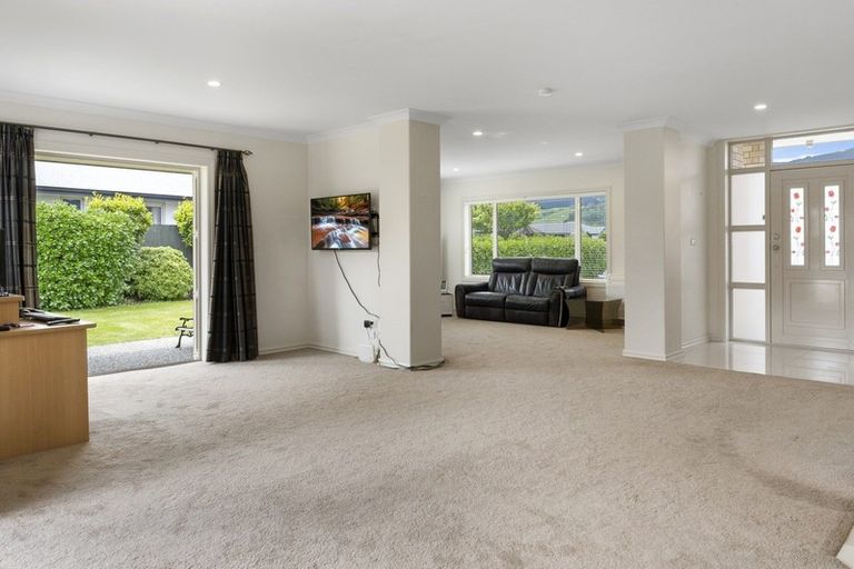 Photo of property in 1 Lassen Place, Stoke, Nelson, 7011